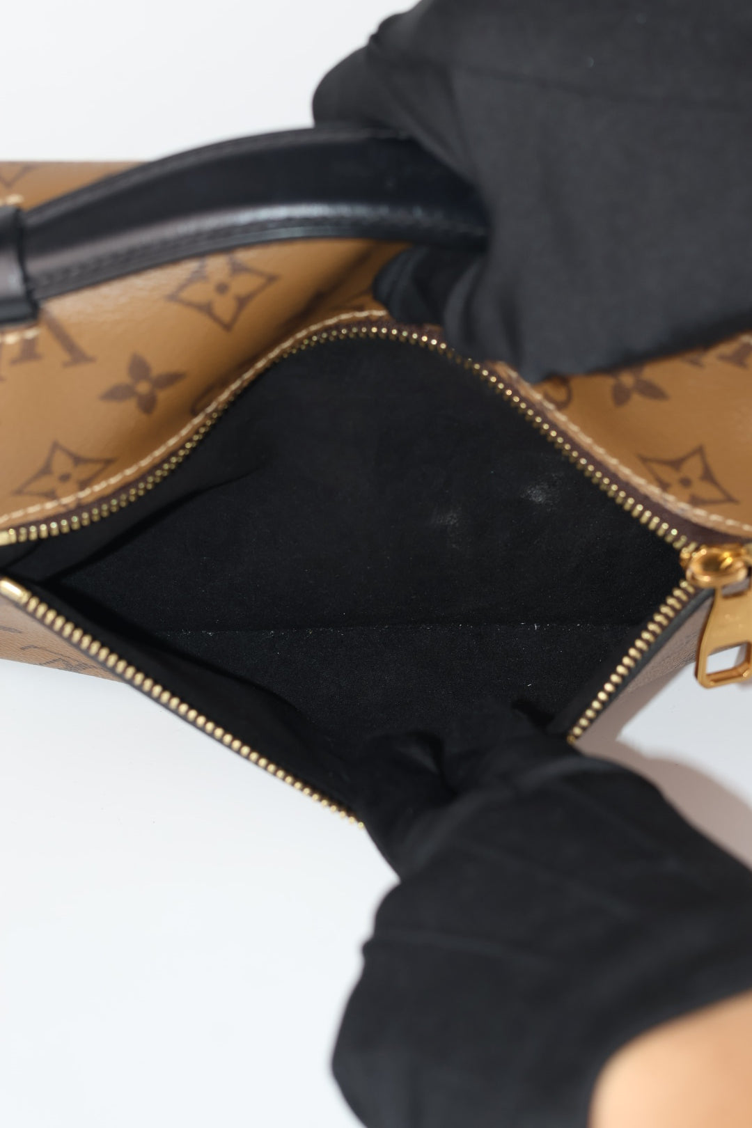 Louis Vuitton Métis Reverse