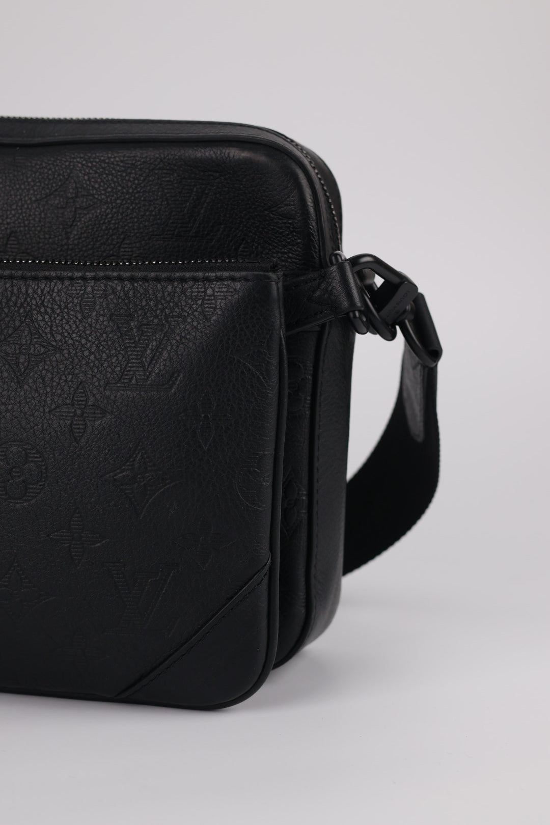 Louis Vuitton Trio Messenger Shadow