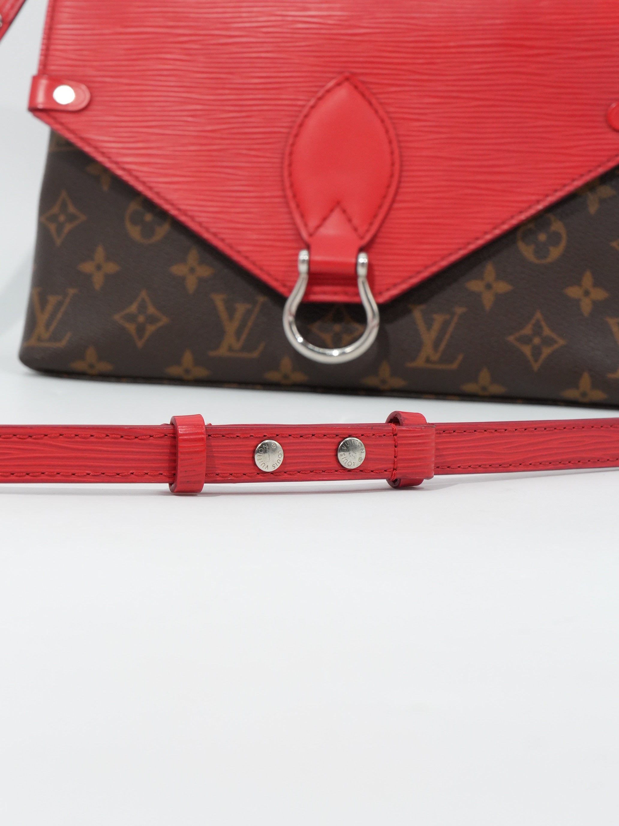 Louis Vuitton Saint Michel