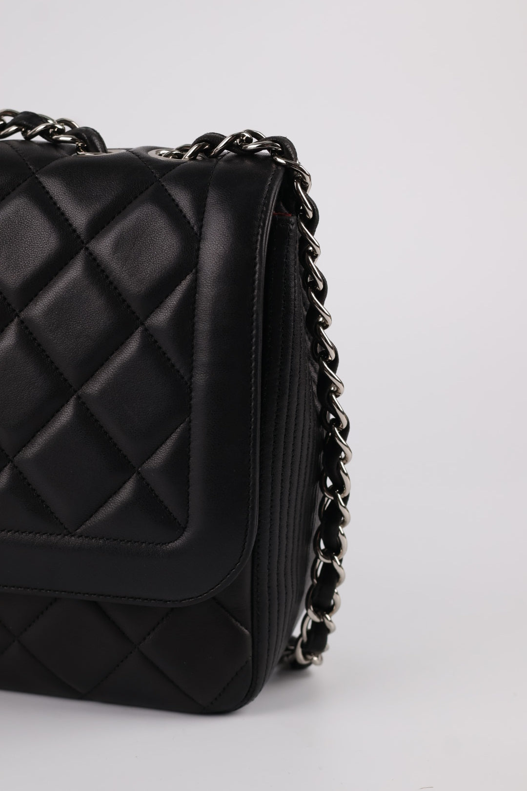 Chanel Classic Flap Jumbo
