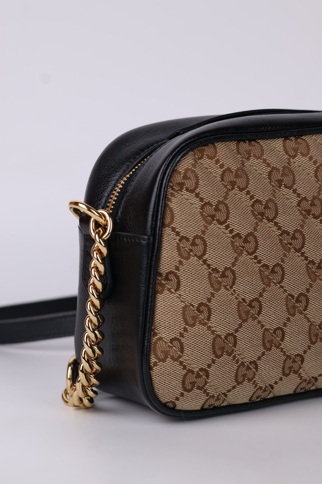 Gucci Marmont Camera Bag GG Wave