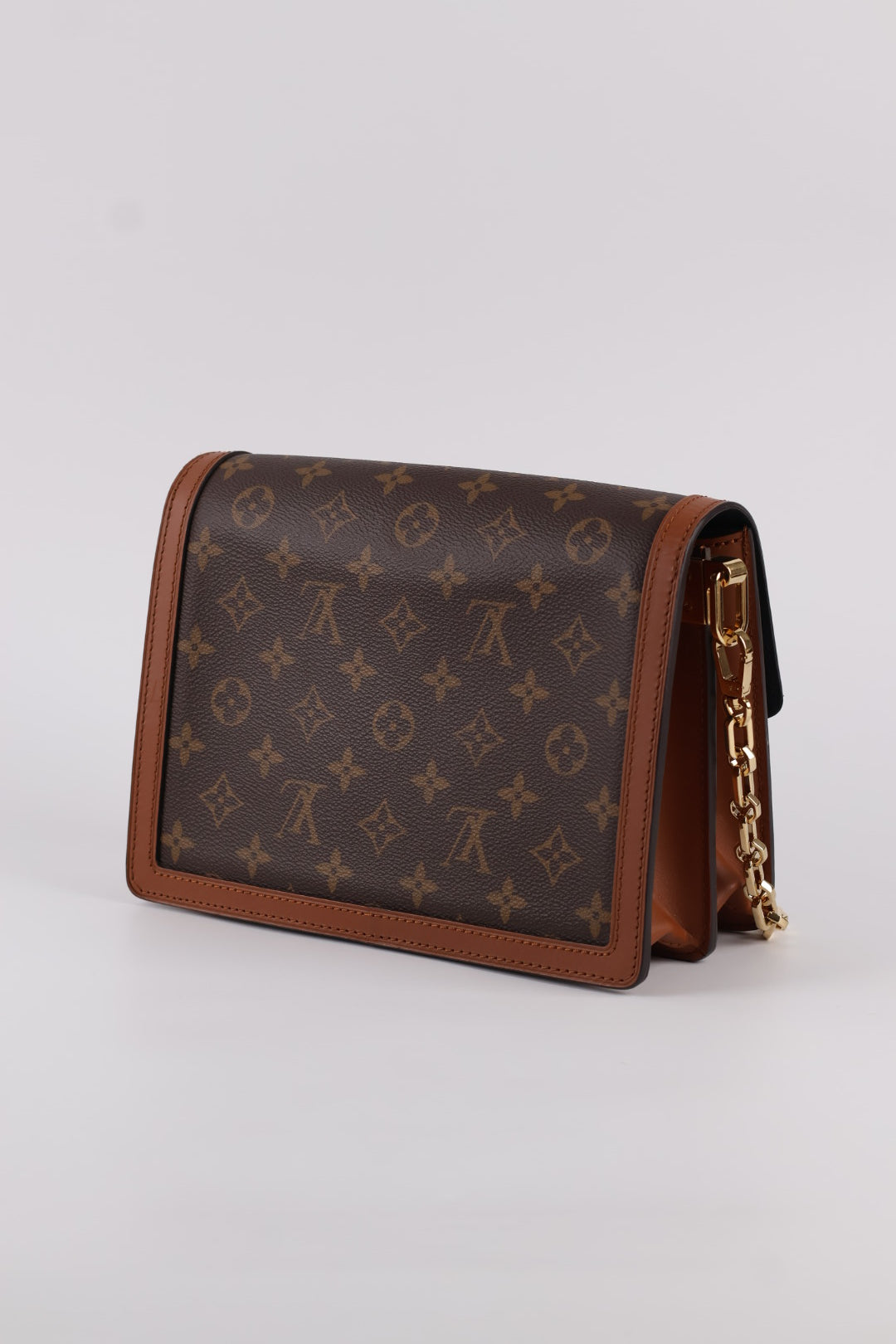 Louis Vuitton Dauphine MM