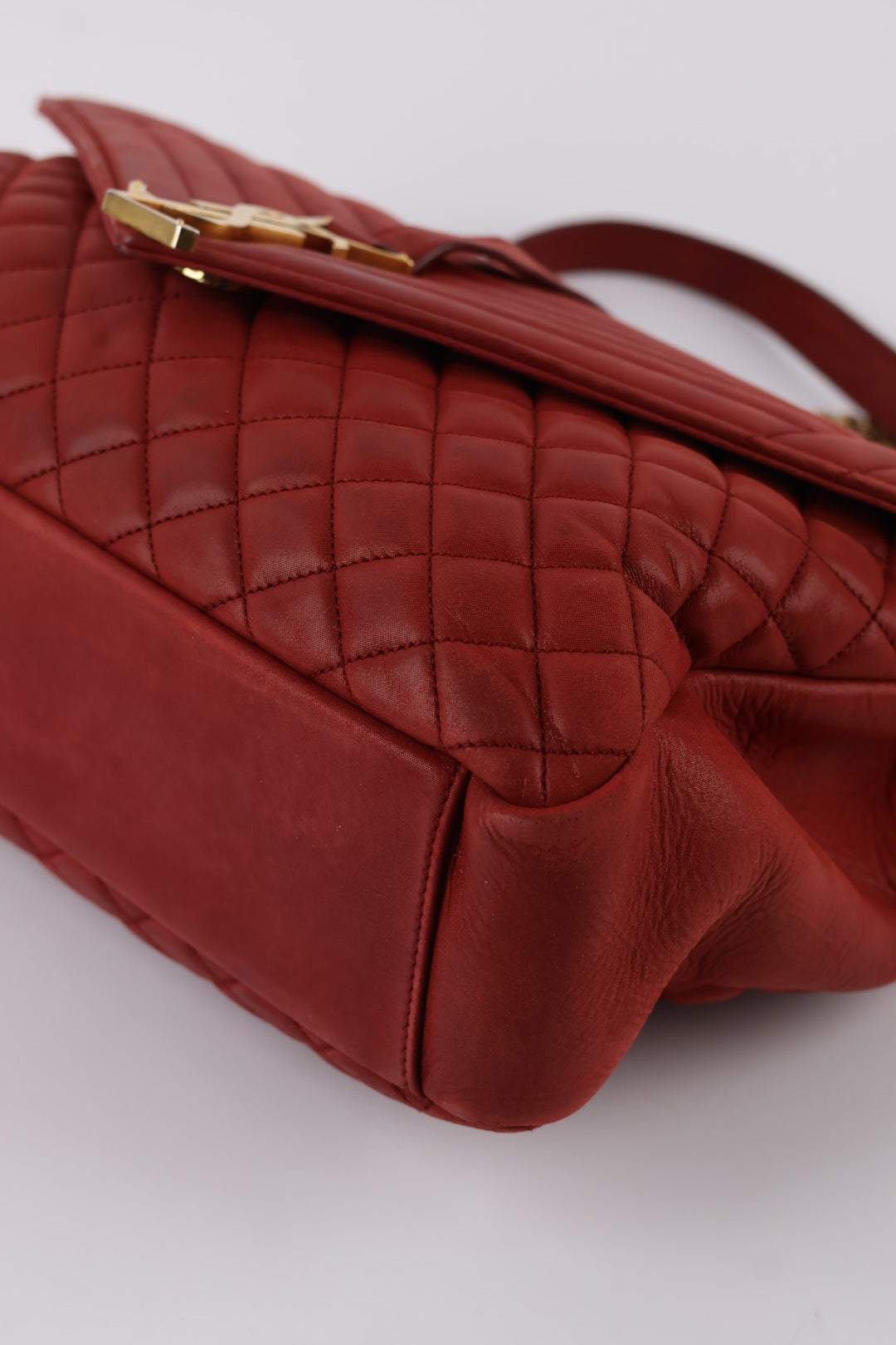 Saint Laurent College Media Nabuk
