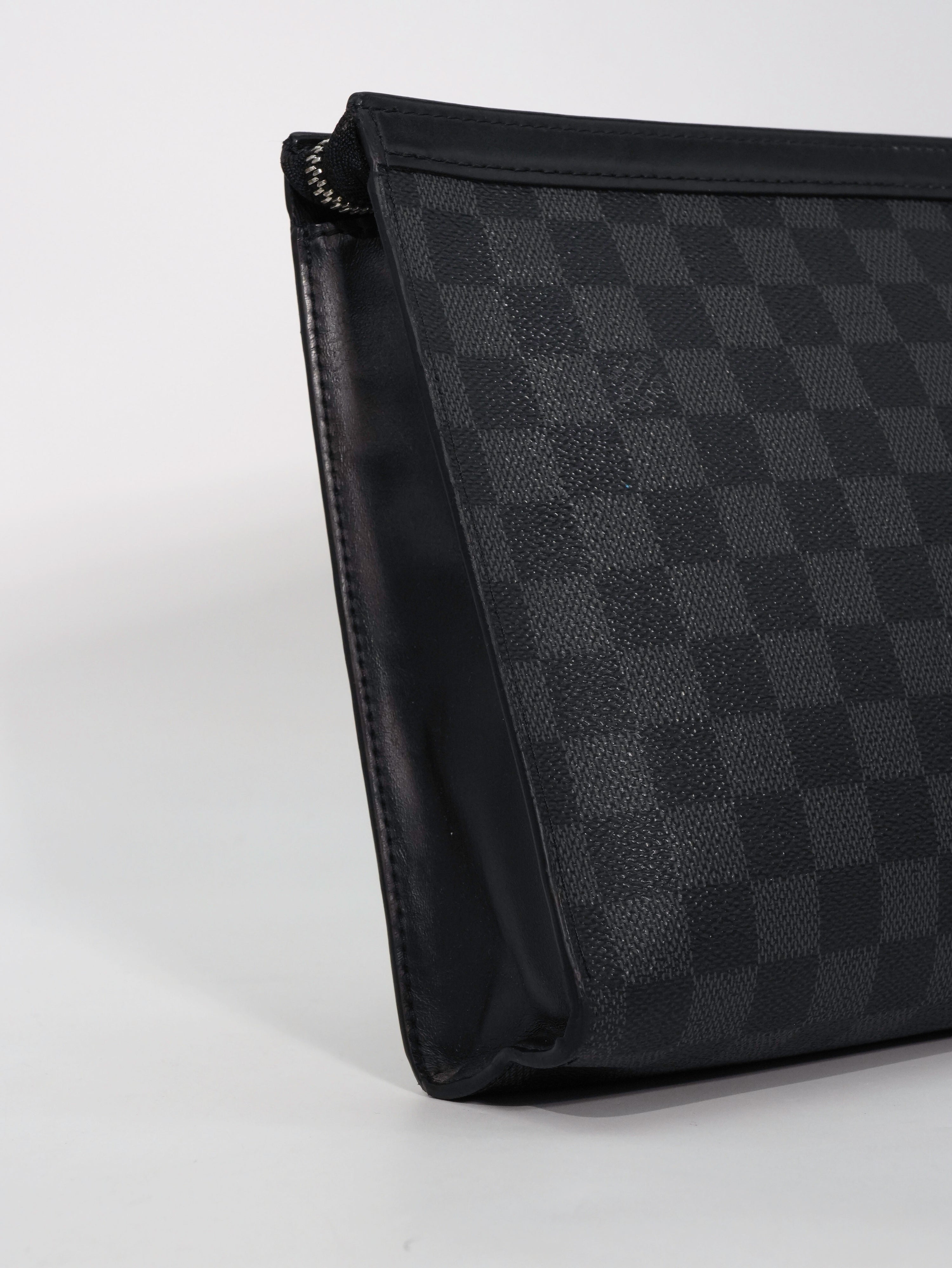 Louis Vuitton Pochette Toilette Damier Graphite