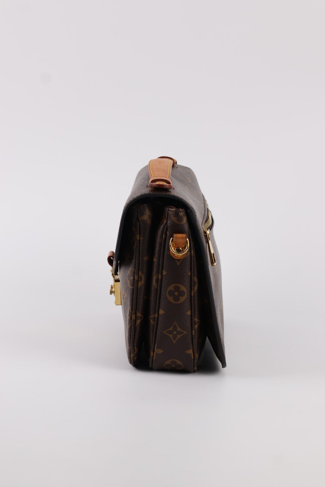 Louis Vuitton Métis Monogram