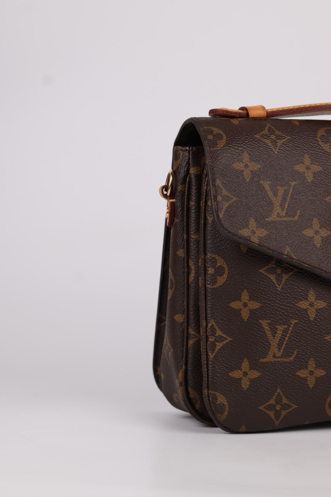 Louis Vuitton Métis Monogram