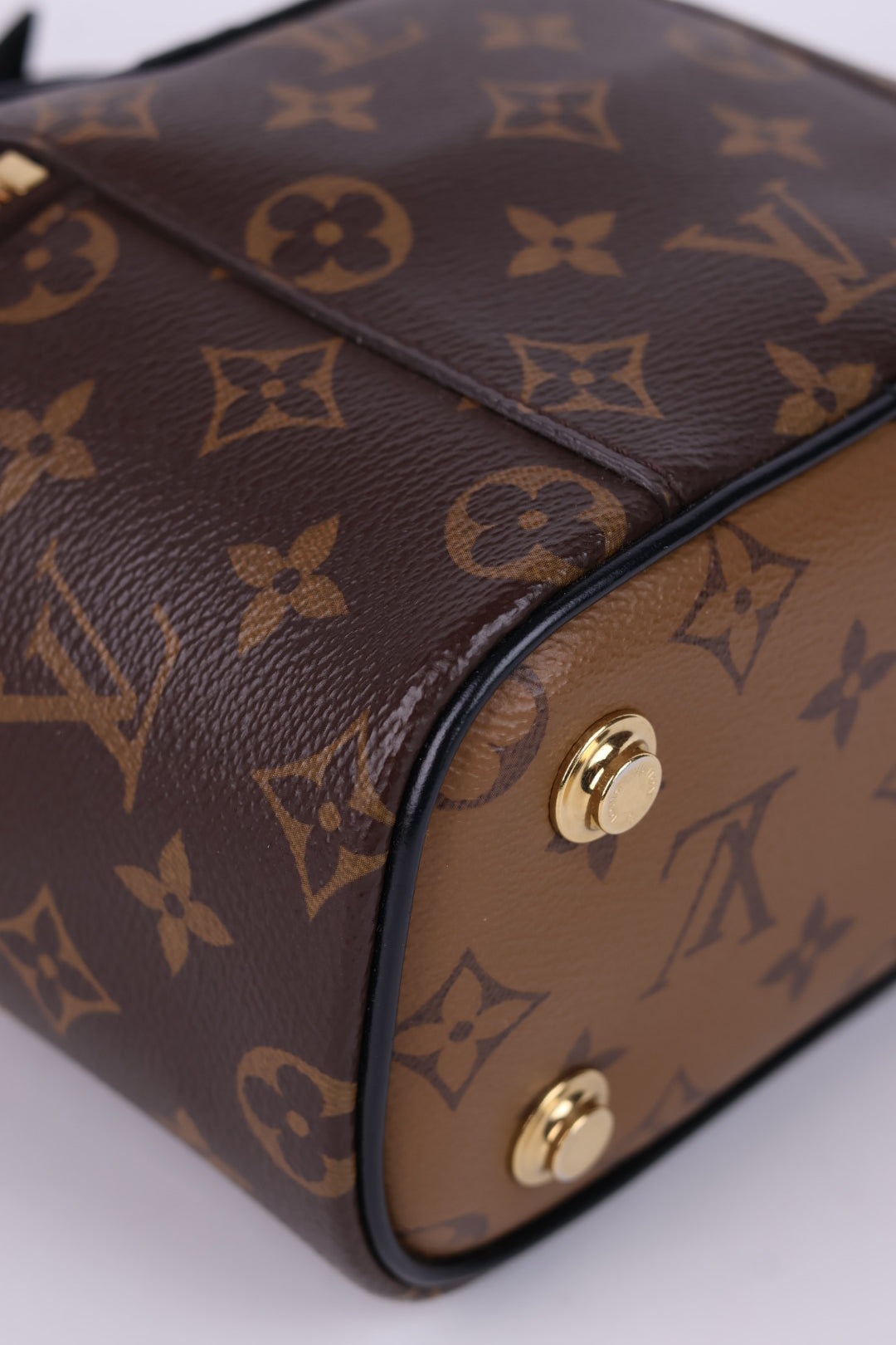 Louis Vuitton Vanity Monogram