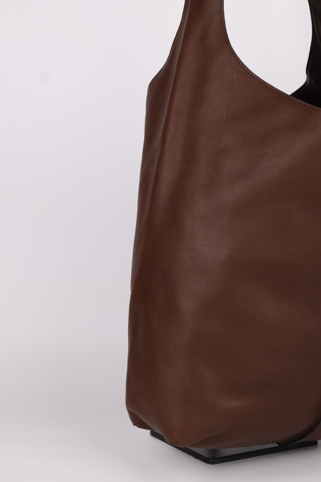 The Row Bindle Stitch in Pelle
