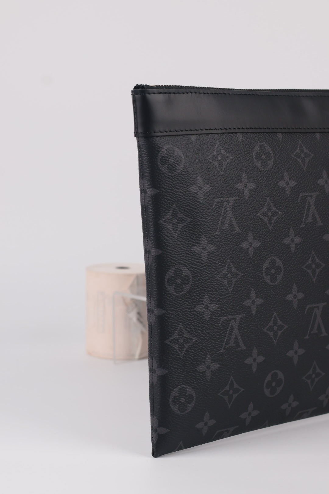Louis Vuitton Pochette Discovery Monogram Eclipse