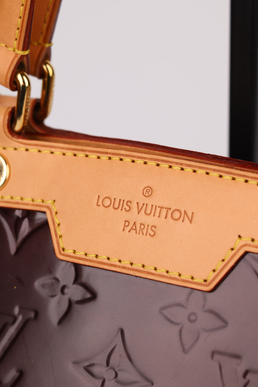 Louis Vuitton Brèa Vernis