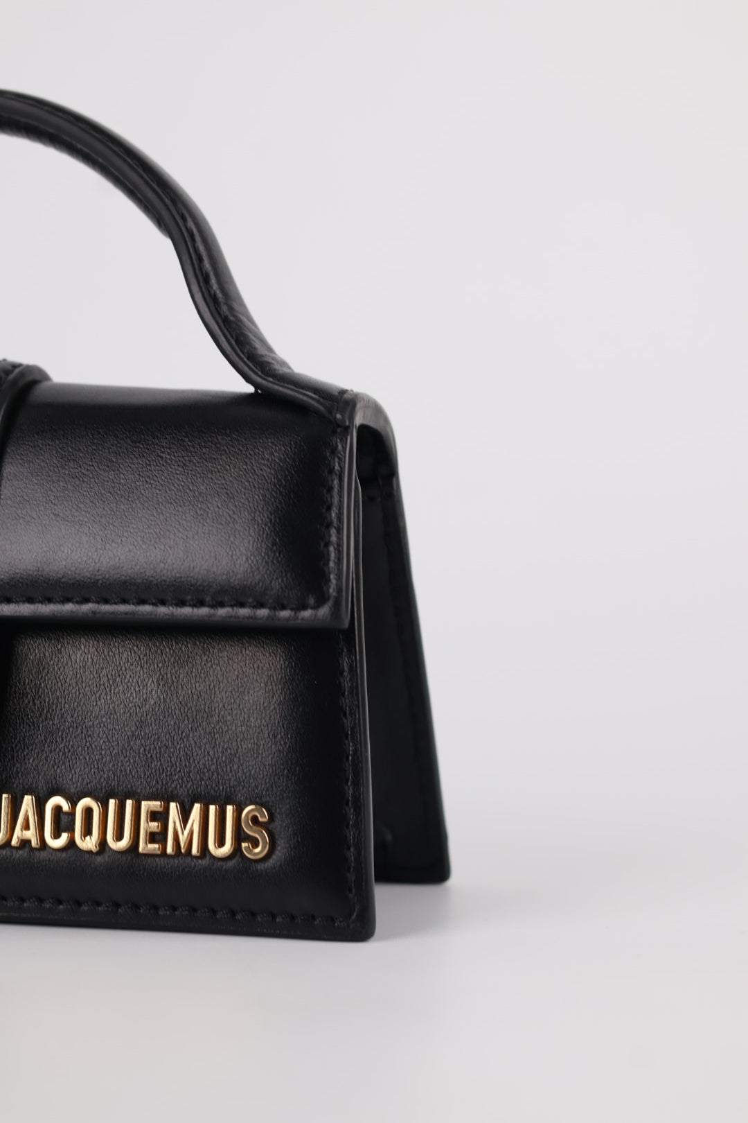Jacquemus Le Bambino