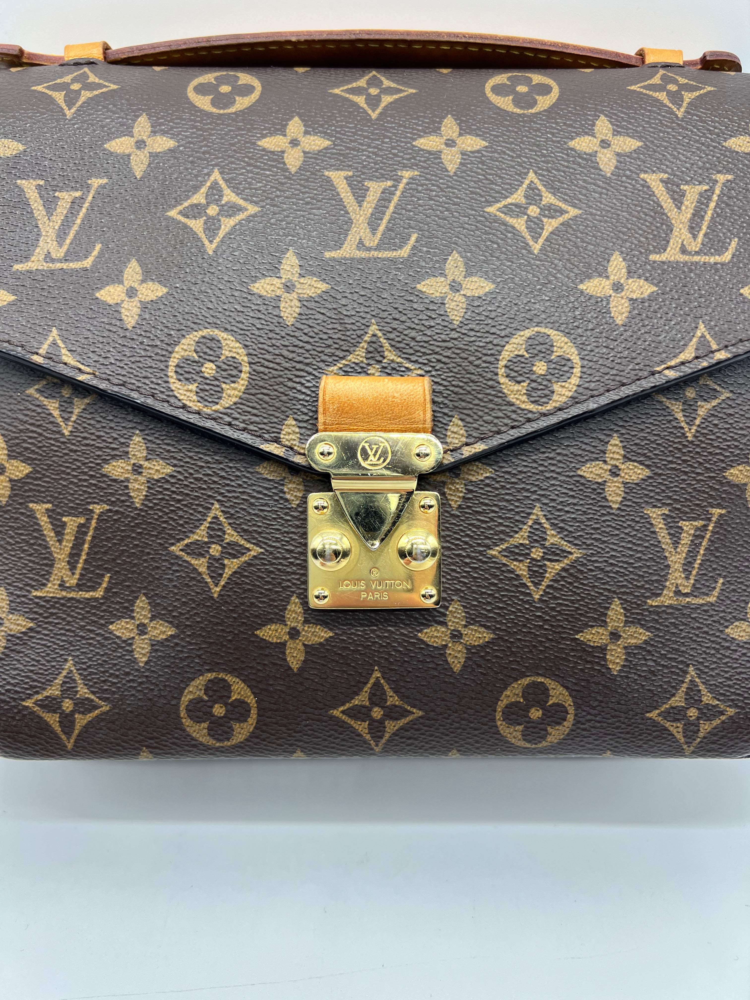 Louis Vuitton Métis Monogram