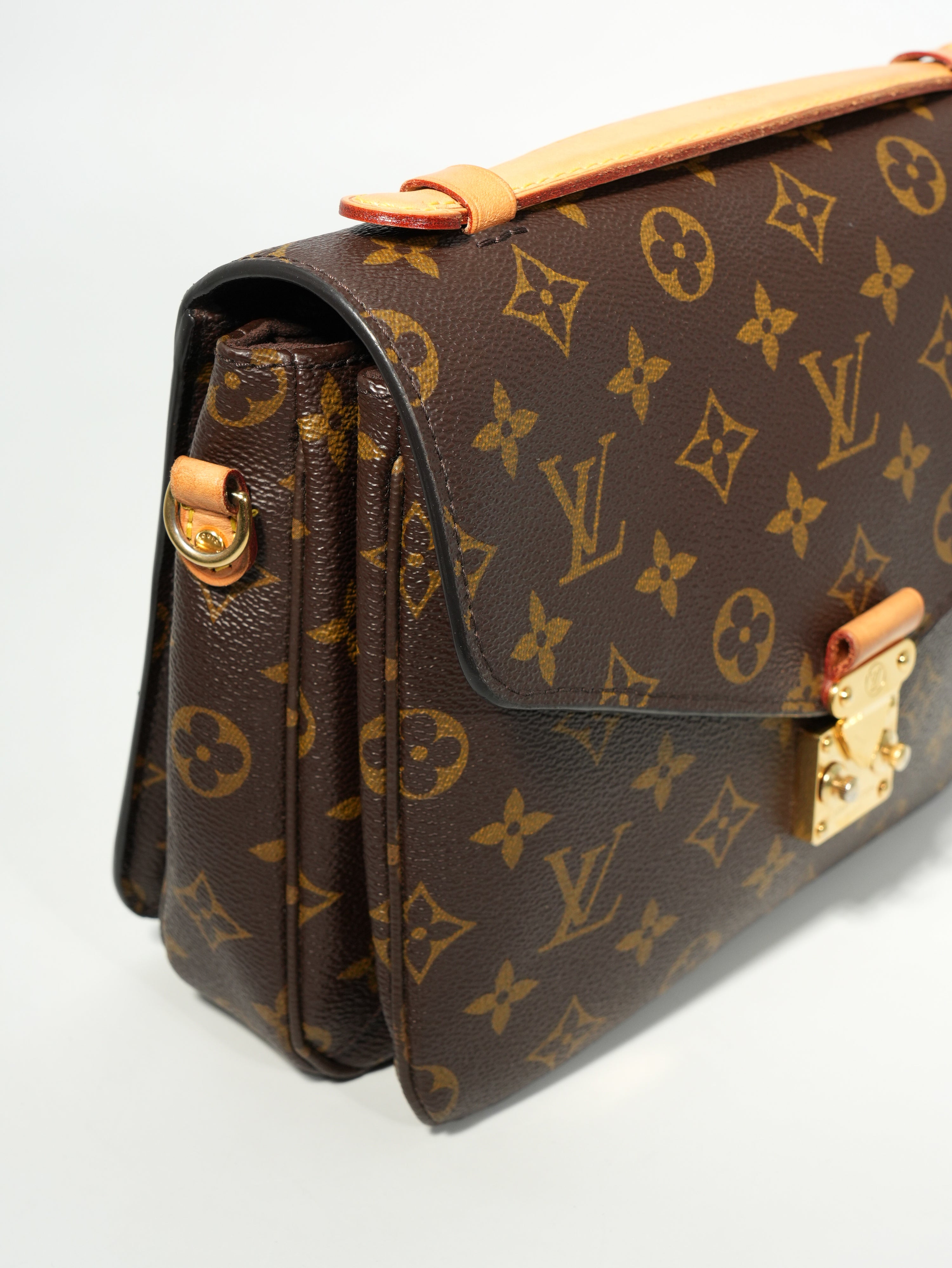 Louis Vuitton Métis Monogram