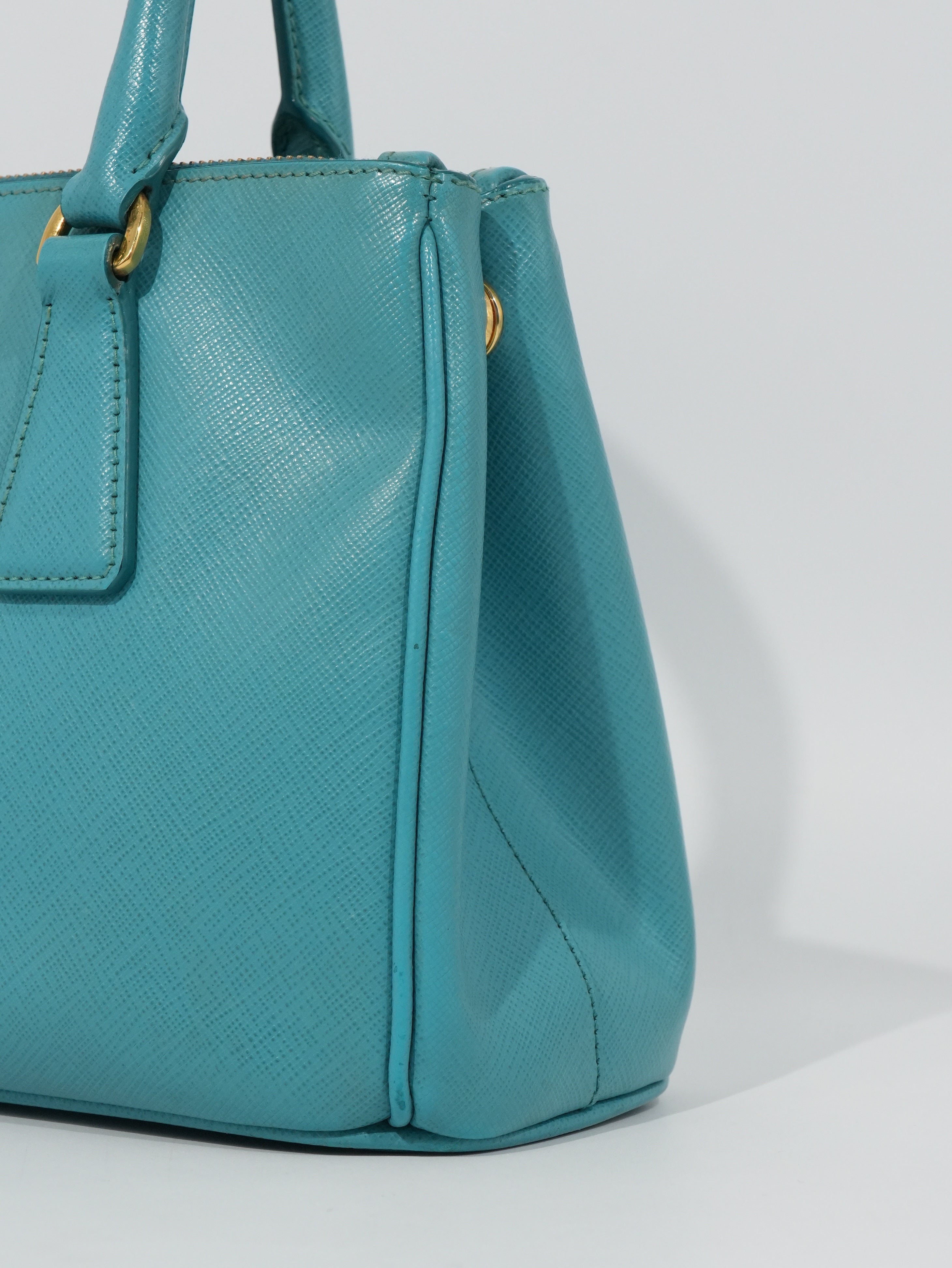 Prada Galleria Small Saffiano