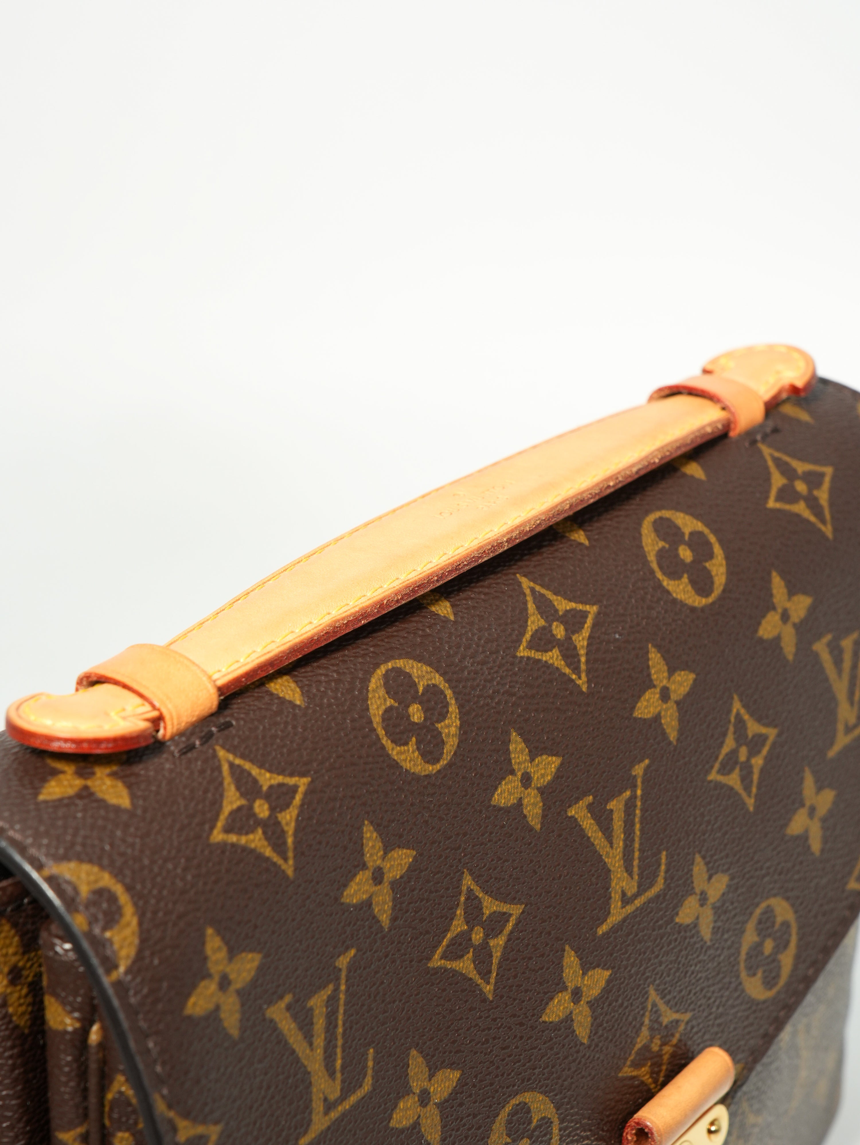 Louis Vuitton Métis Monogram