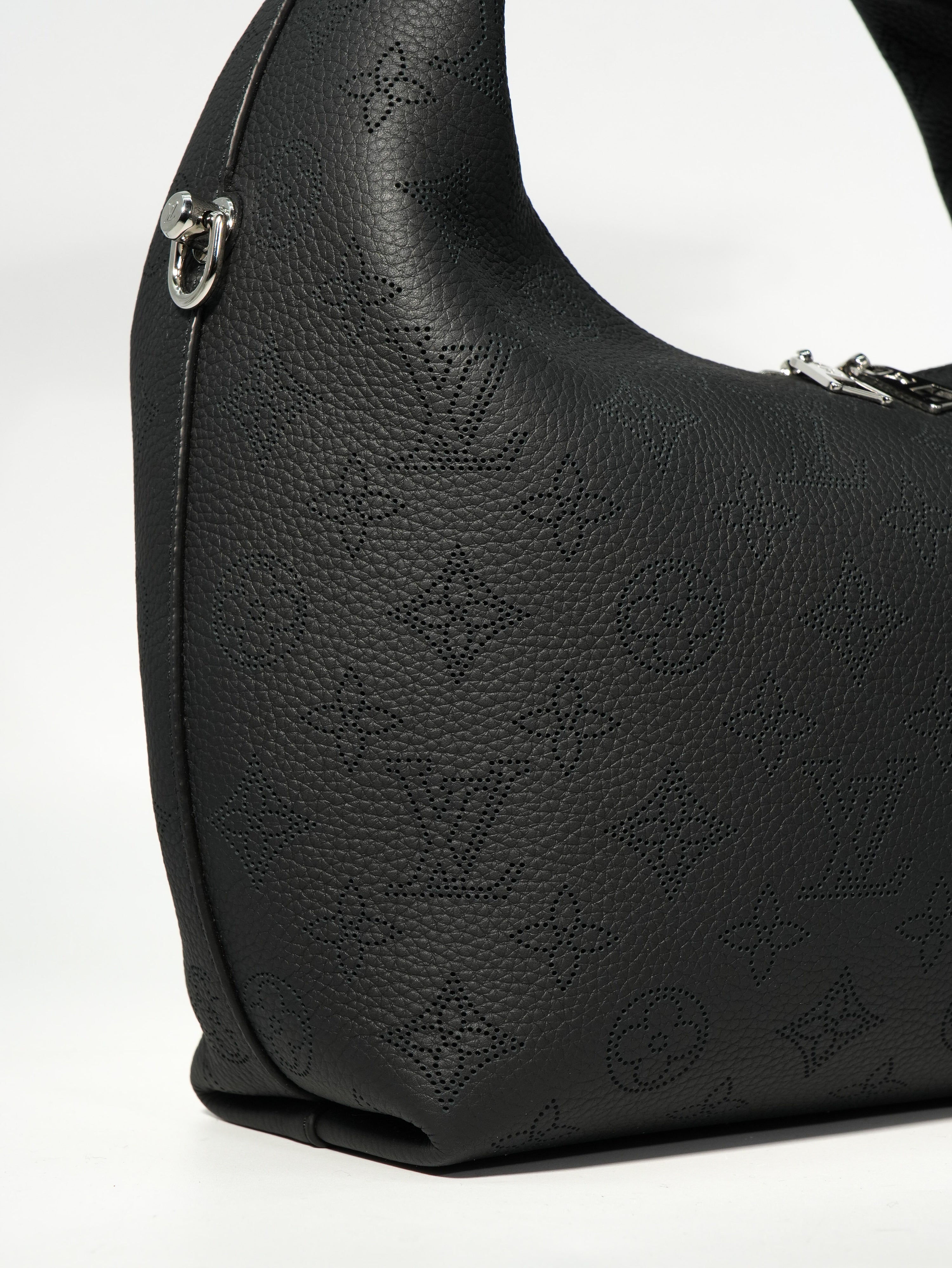 Louis Vuitton Why Knot PM Mahina