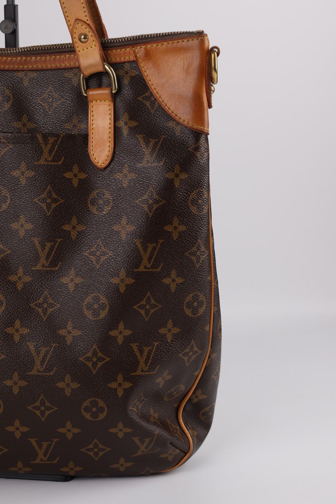 Louis Vuitton Odèon Monogram
