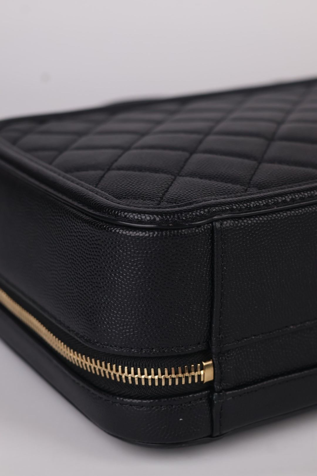 Chanel Vanity Case Caviar