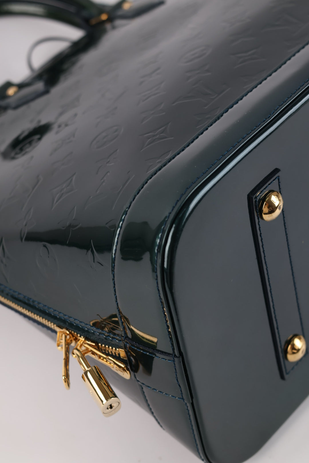 Louis Vuitton Alma GM Vernis