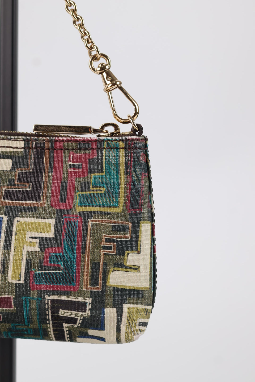 Fendi Chain Pochette FF Multicolor