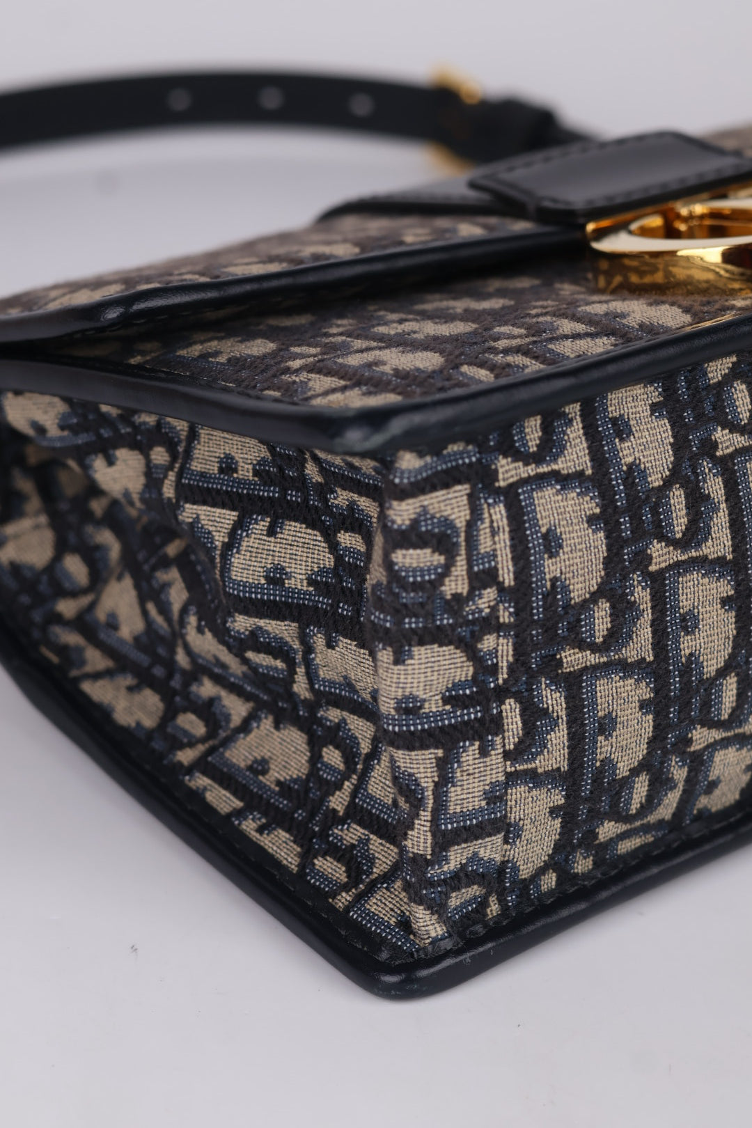 Dior Montaigne Jacquard Oblique