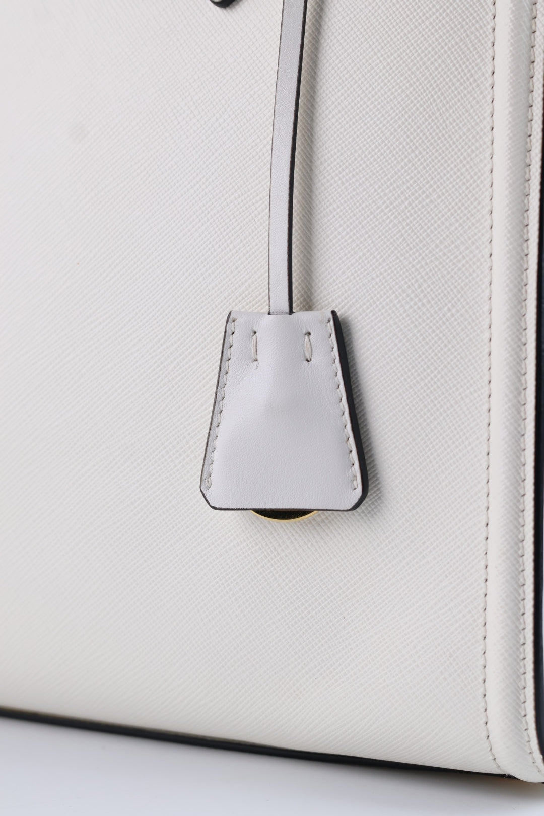 Prada Tote Saffiano