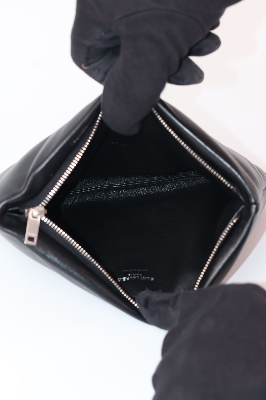 Saint Laurent Pouch in Pelle