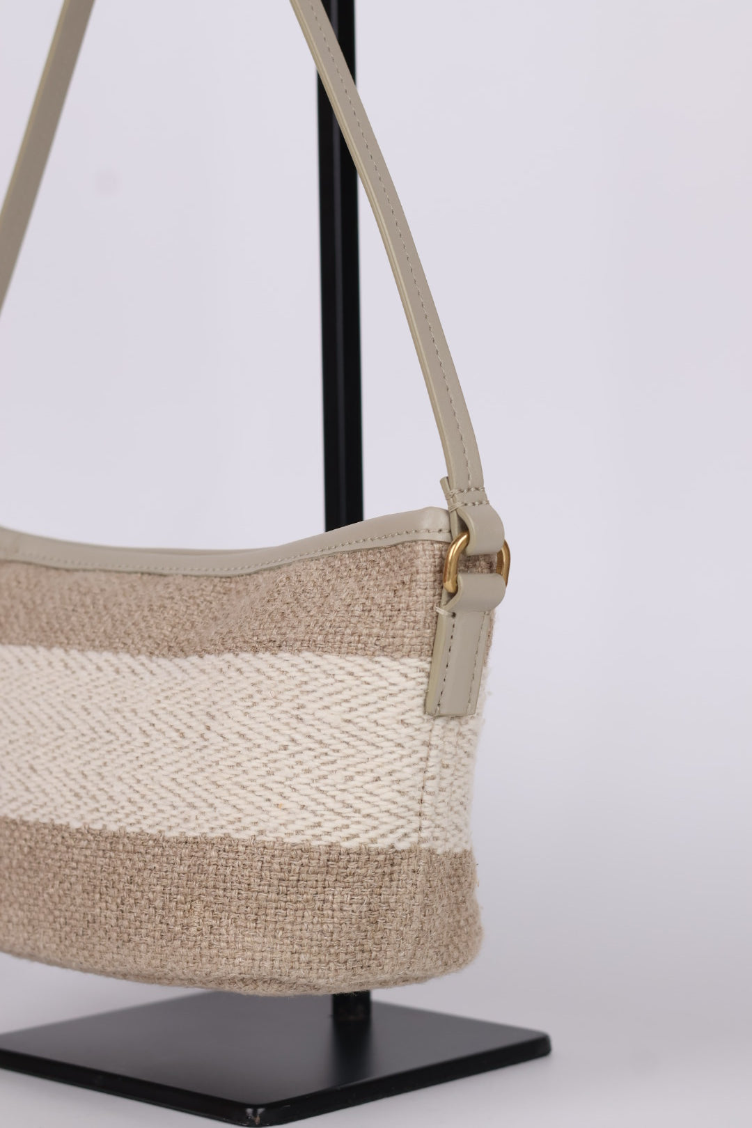 Burberry Sling Rafia