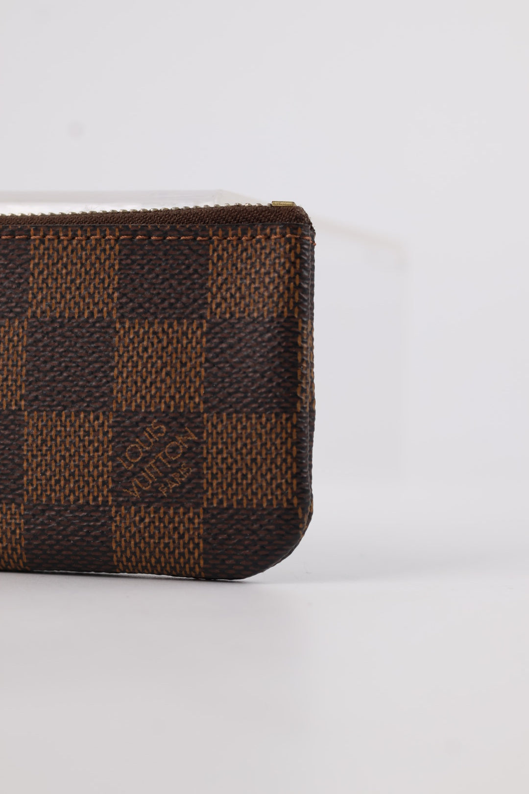 Louis Vuitton Key Pouch Damier Ébène