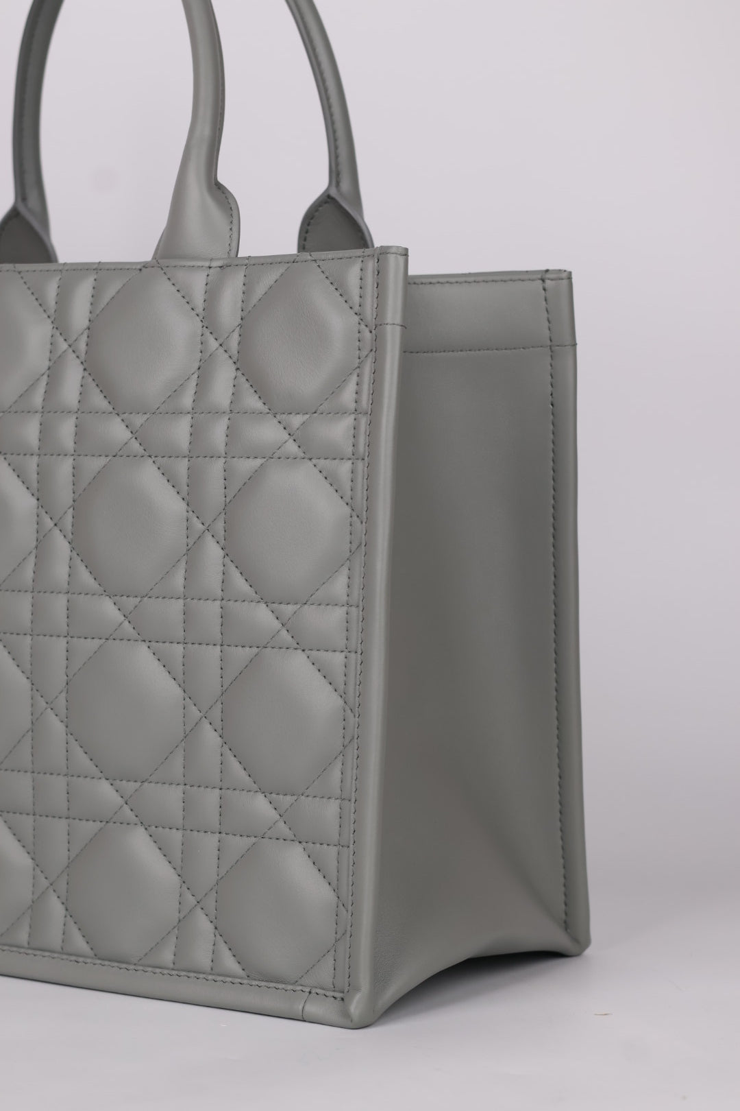 Dior Book Tote Macrocannage Media