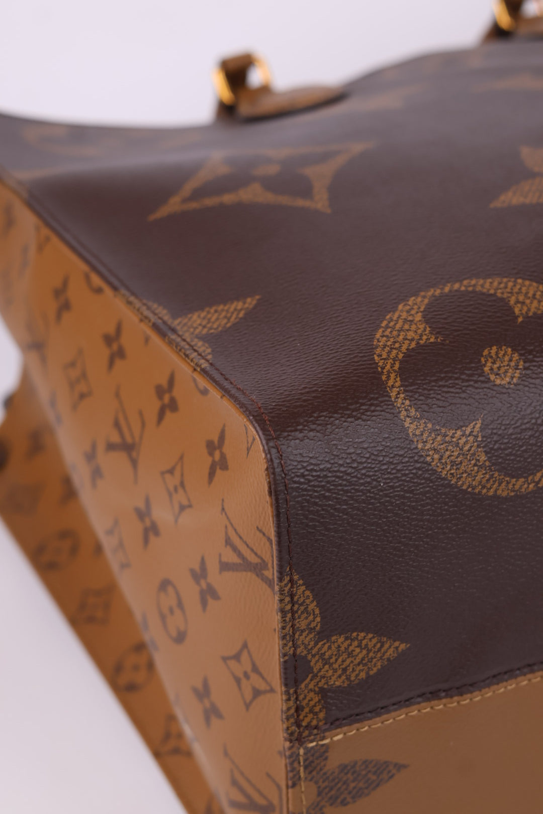Louis Vuitton OnTheGo Gm