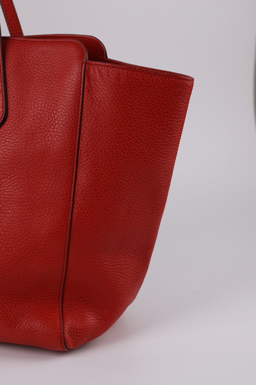 Gucci Tote Swing Large
