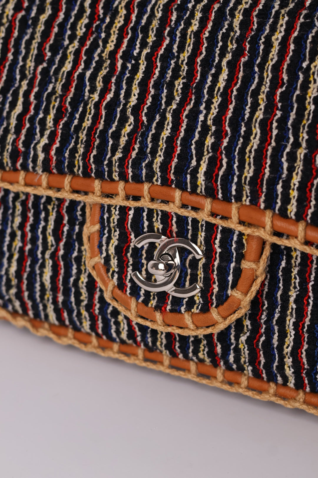 Chanel Classic Flap Tweed a Spalla