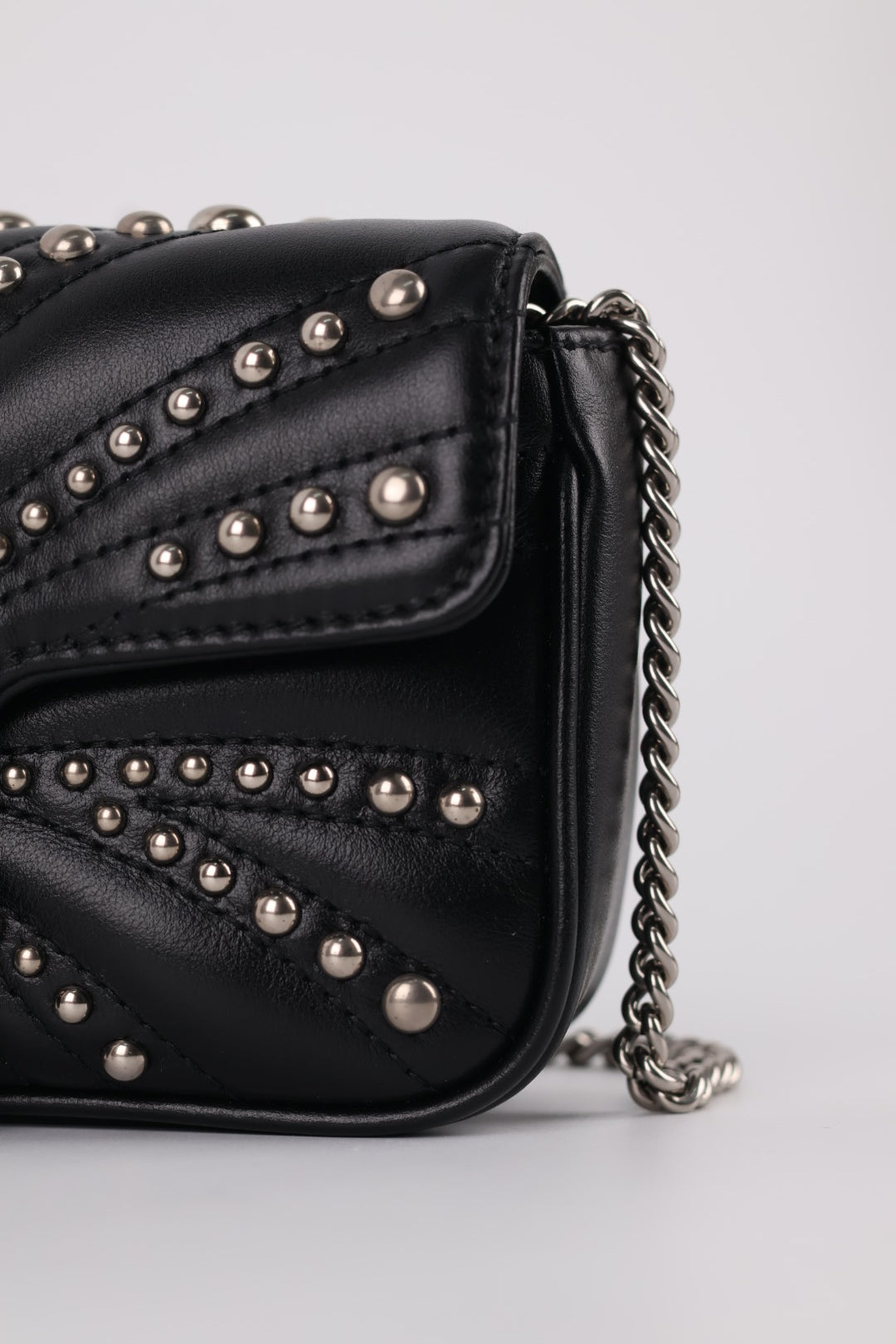 Gucci Supermini Marmont Borchie