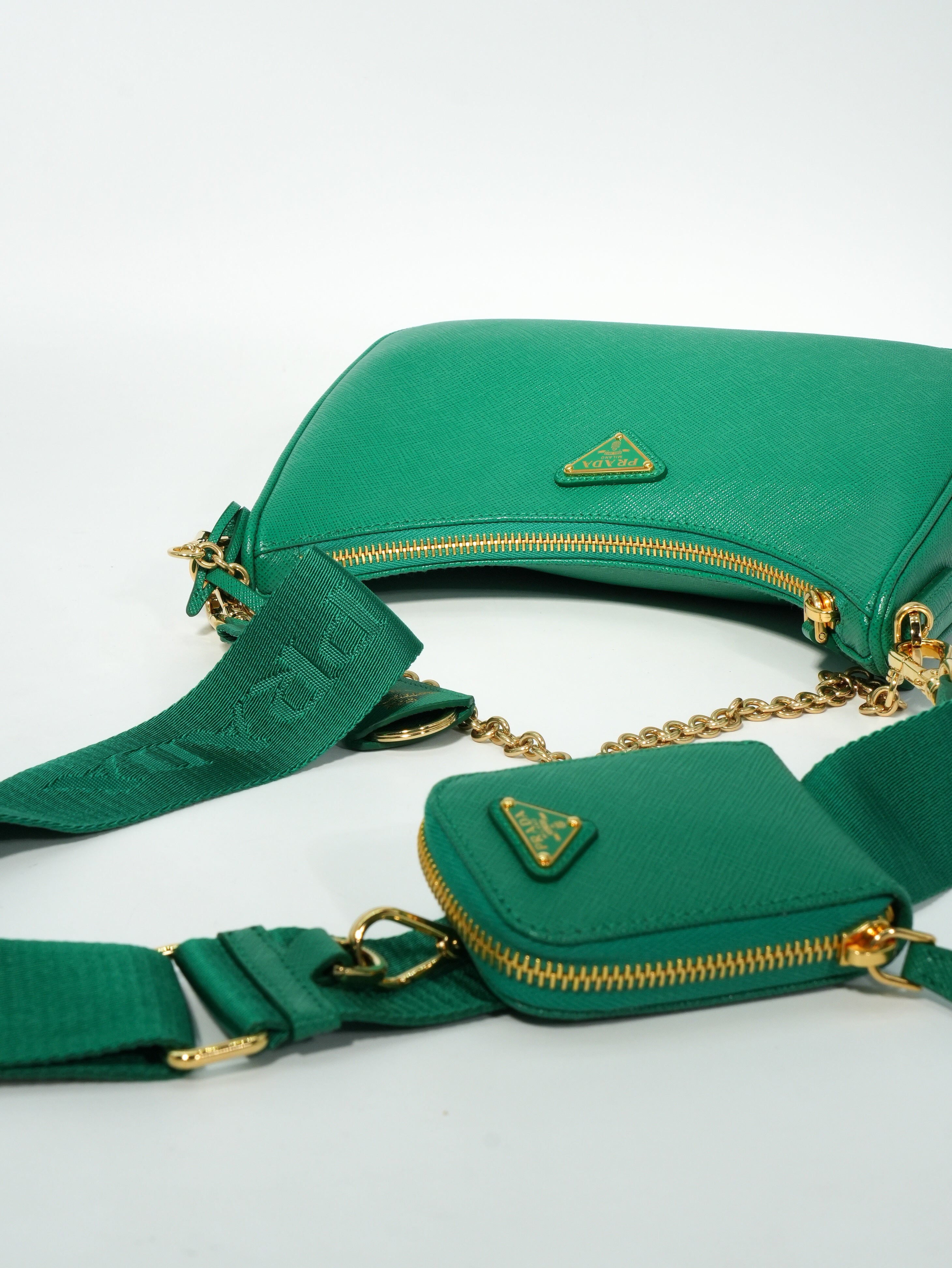 Prada Re-Edition 2005 Saffiano