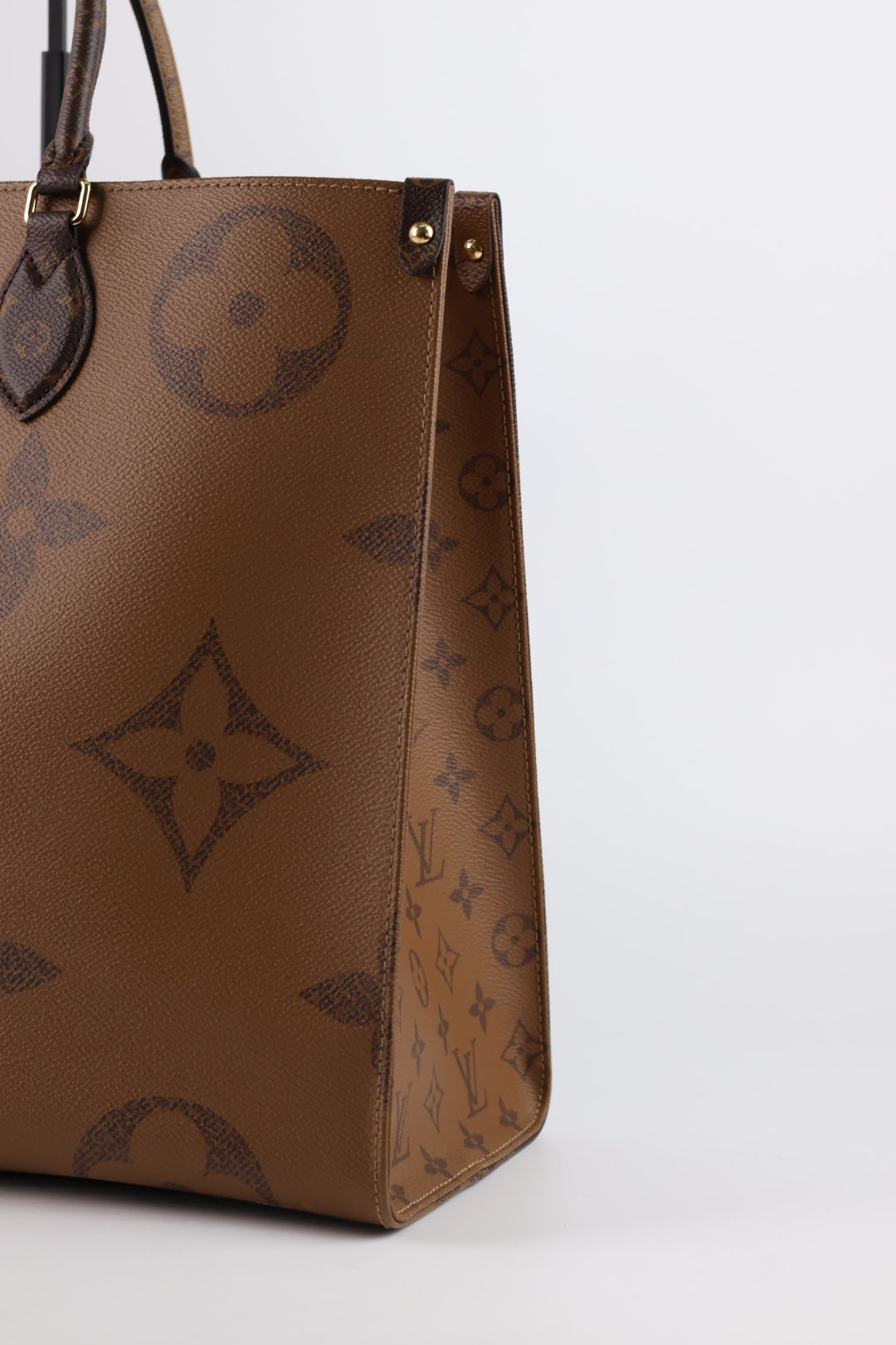 Louis Vuitton OnTheGo GM in Monogram
