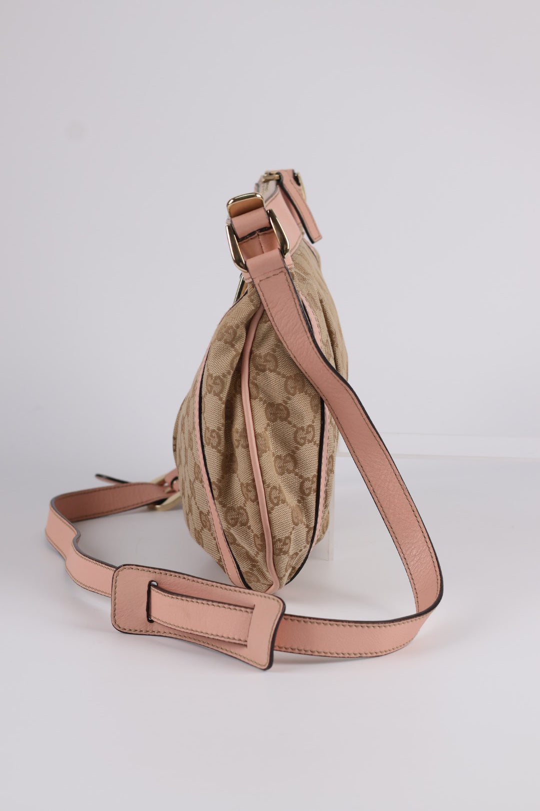 Gucci Tracolla D Ring GG Wave