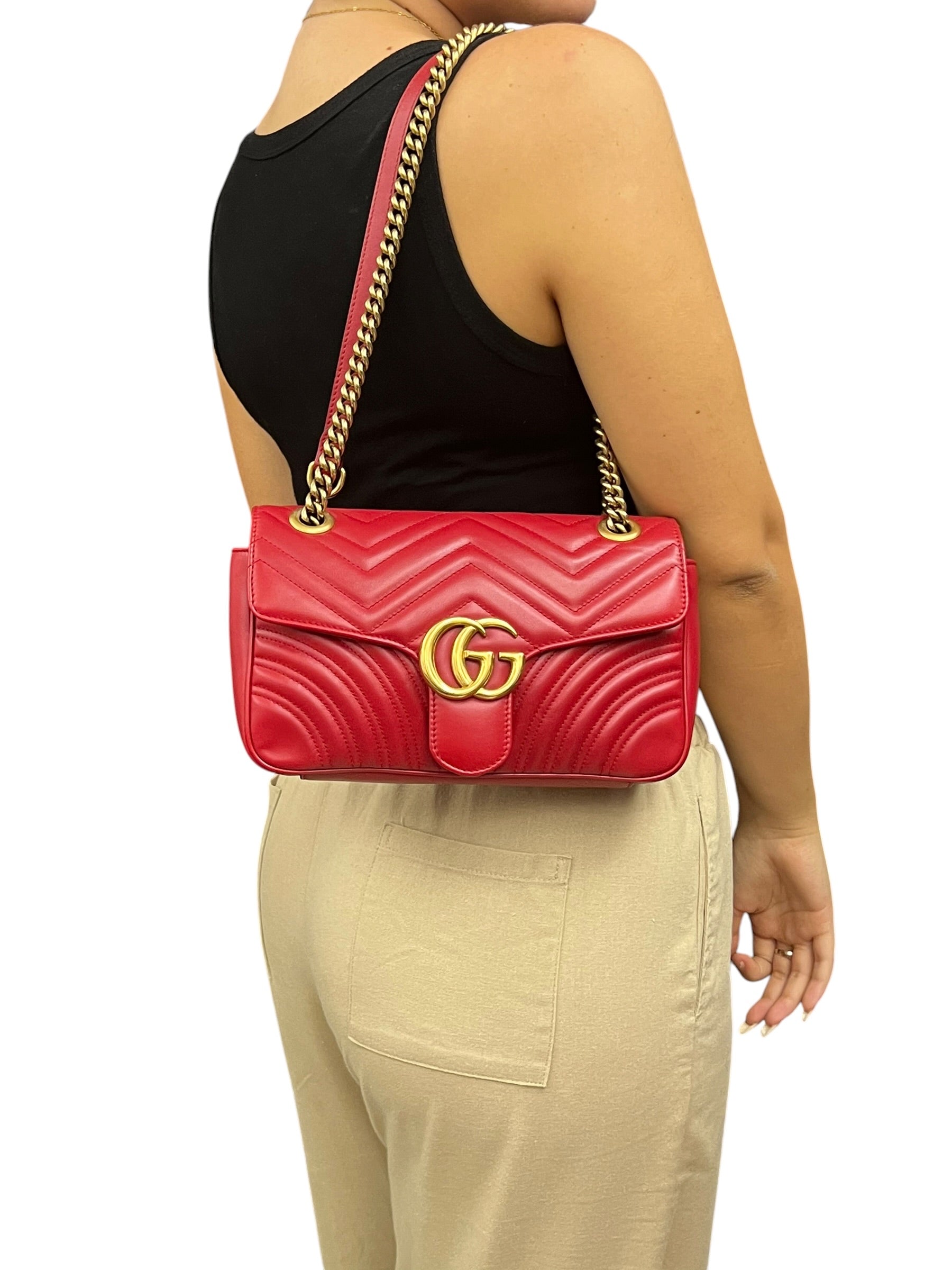 Gucci GG Marmont Media in Pelle Matelassé