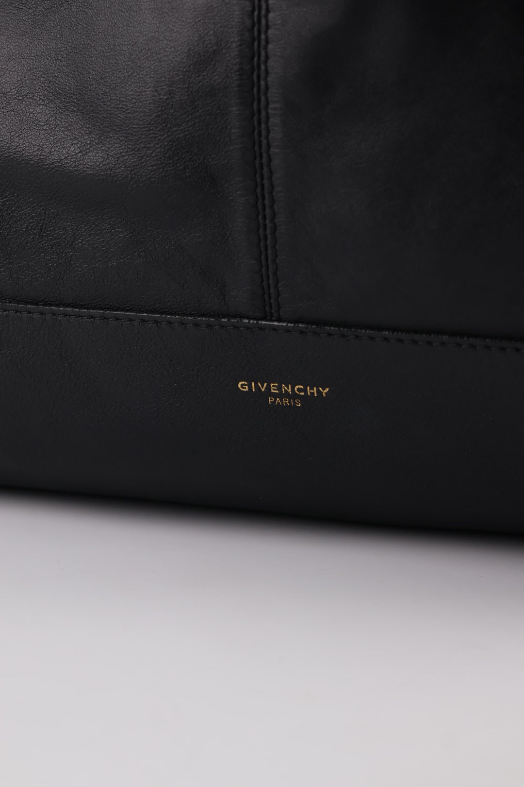 Givenchy Tote in Pelle Morbida