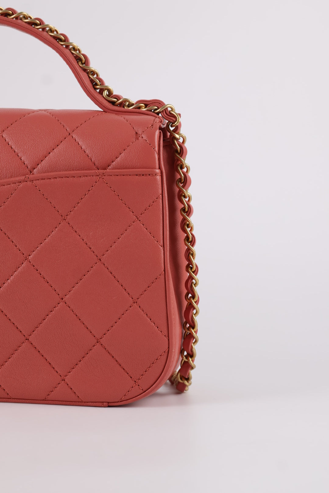 Chanel Infinity Chain Matelassé