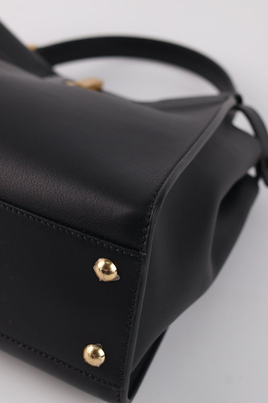 Fendi Peekaboo Media in Pelle