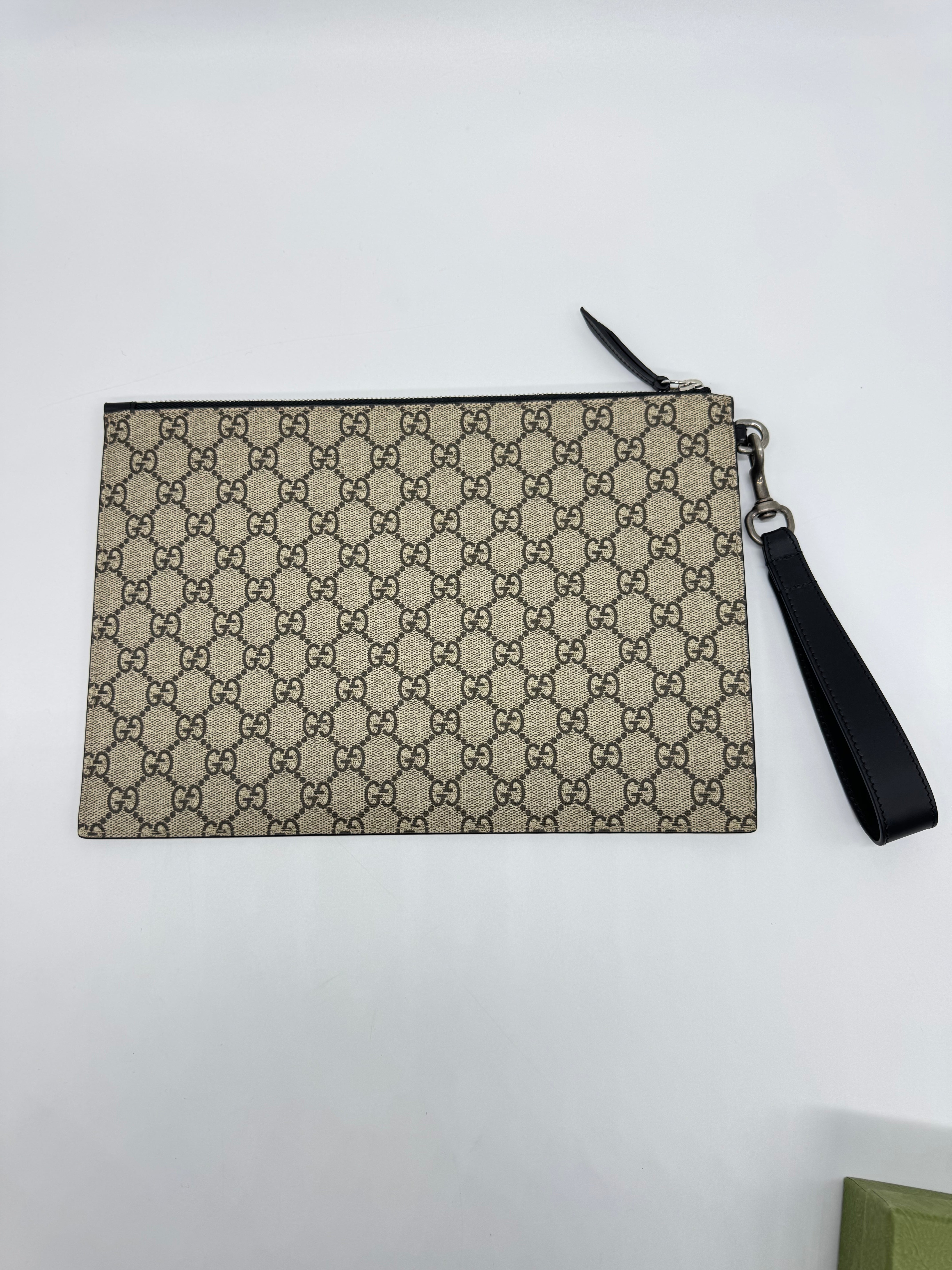 Gucci Pochette Blind For Love