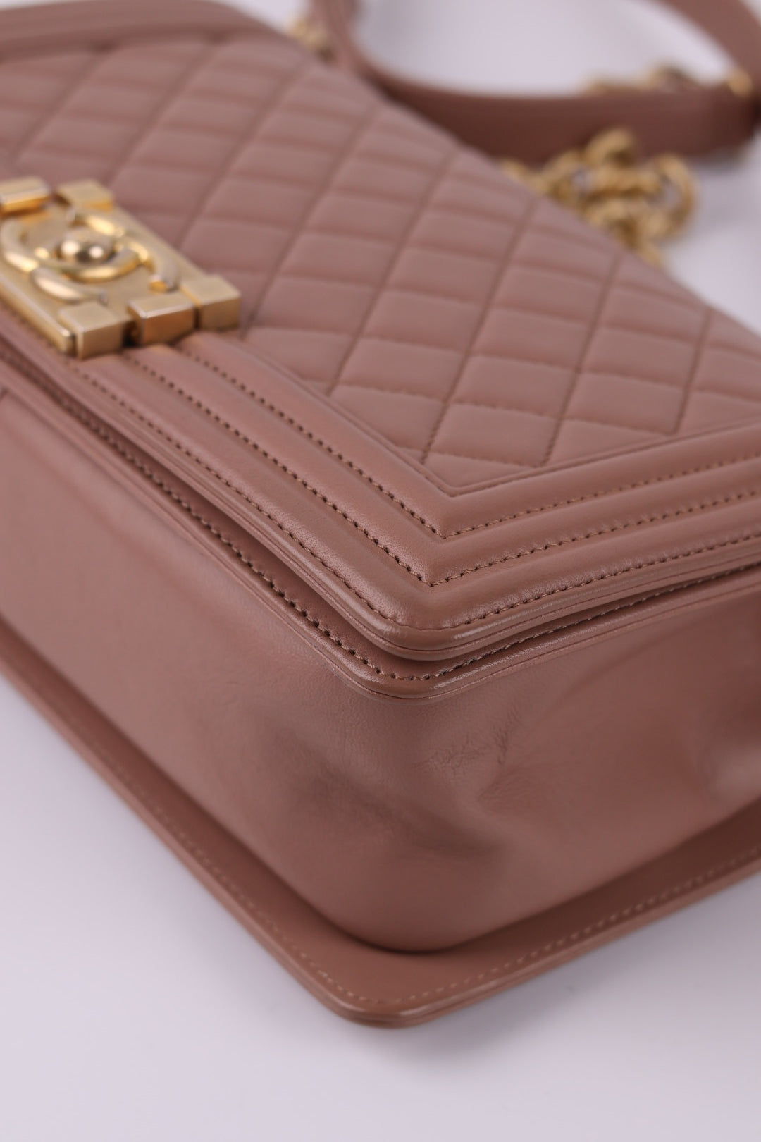 Chanel Boy Media Matelassé