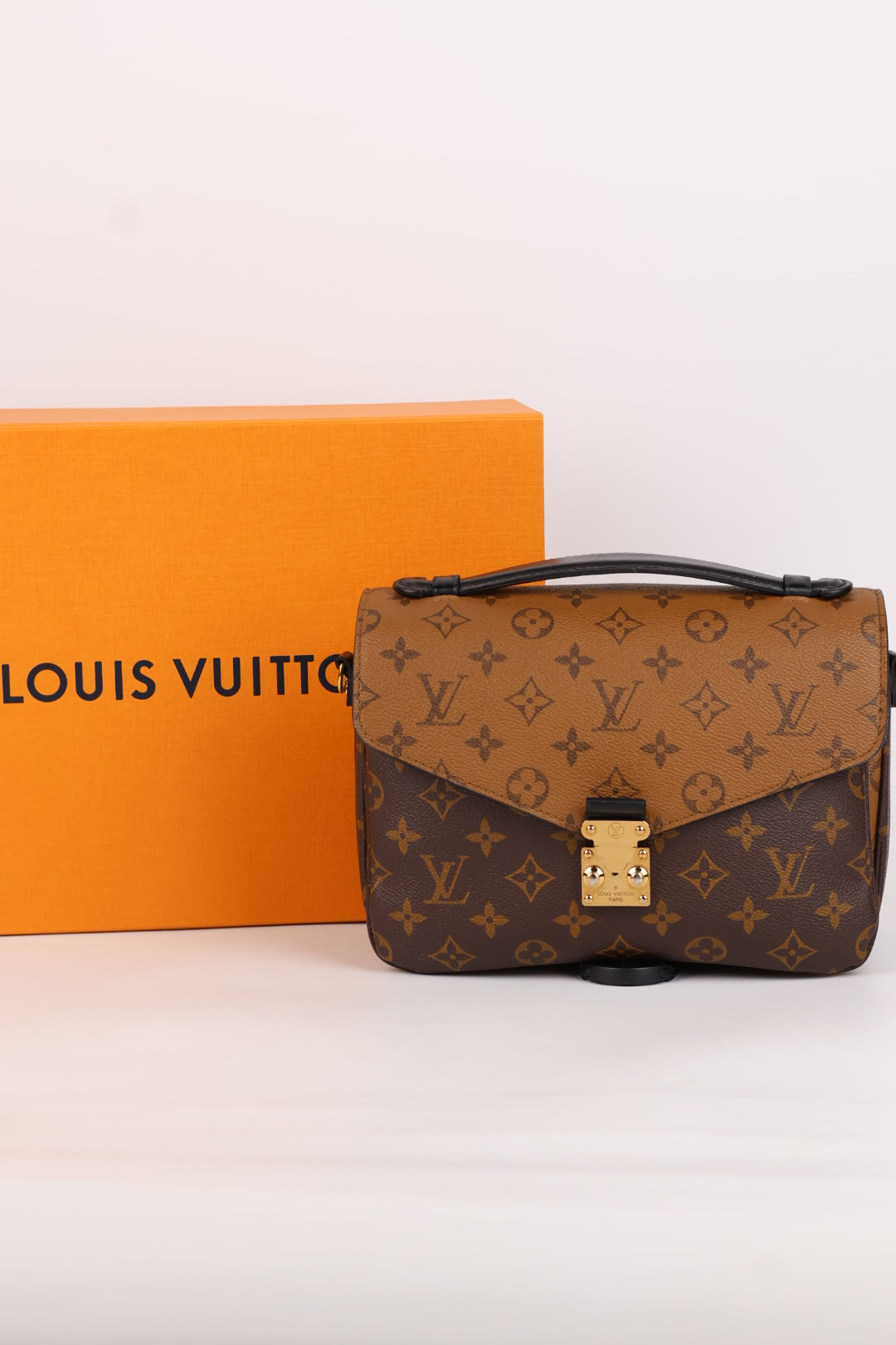 Louis Vuitton Métis Reverse