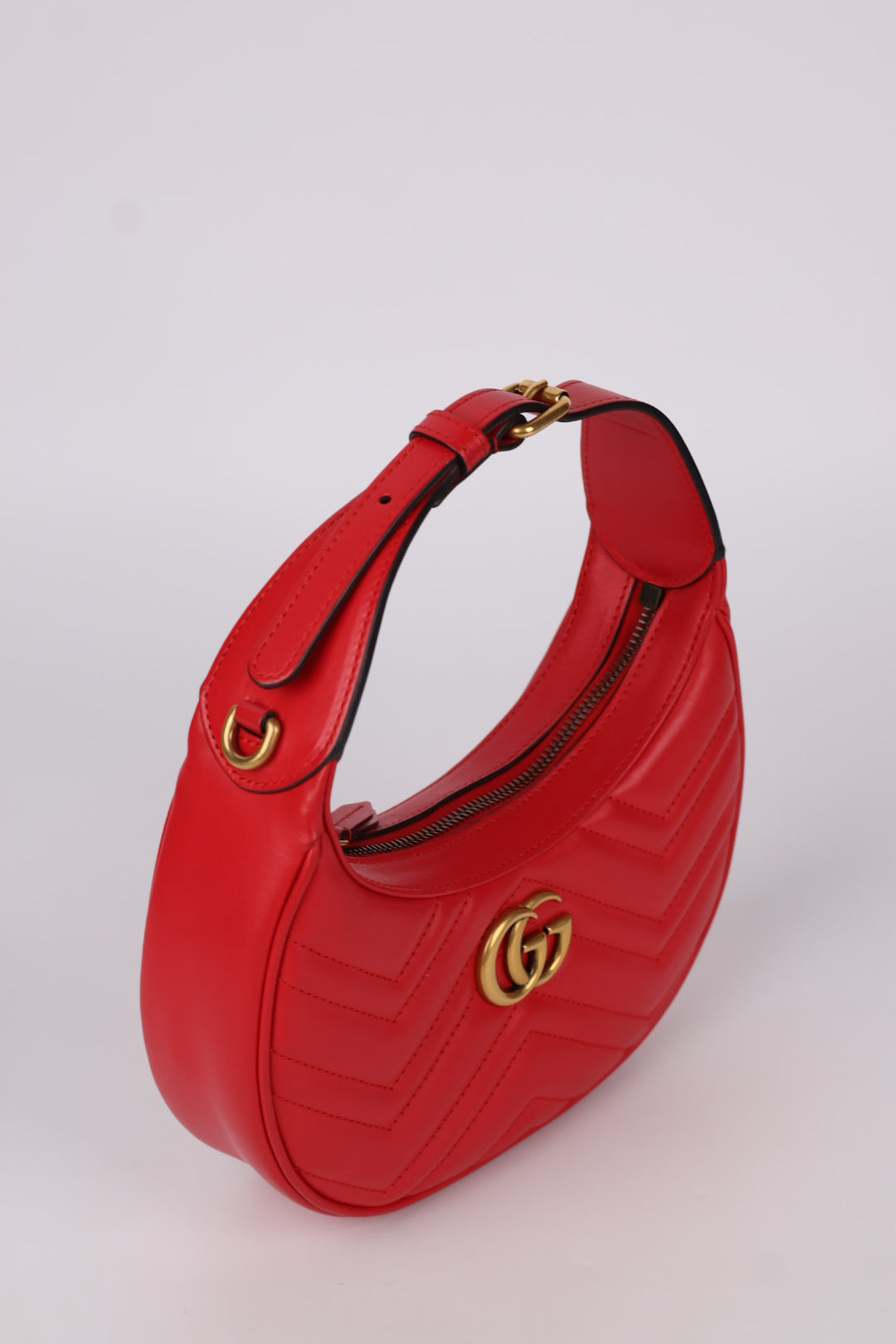 Gucci Marmont Hobo Matelassé