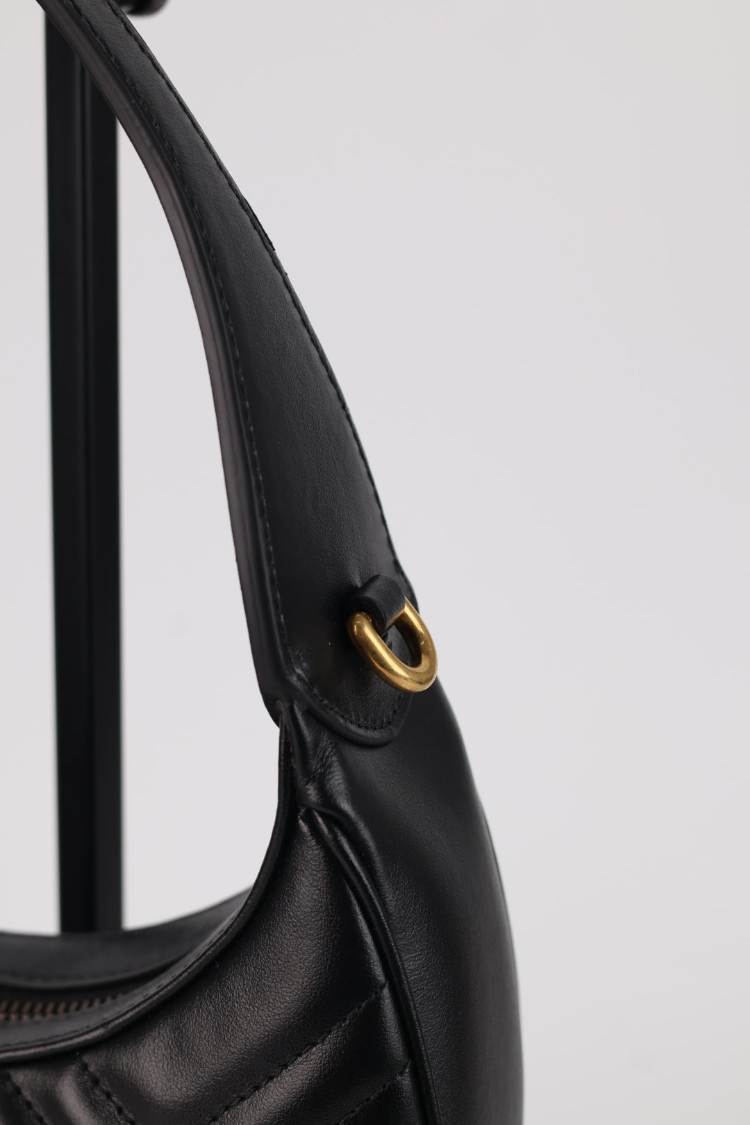 Gucci Marmont Hobo Matelassé