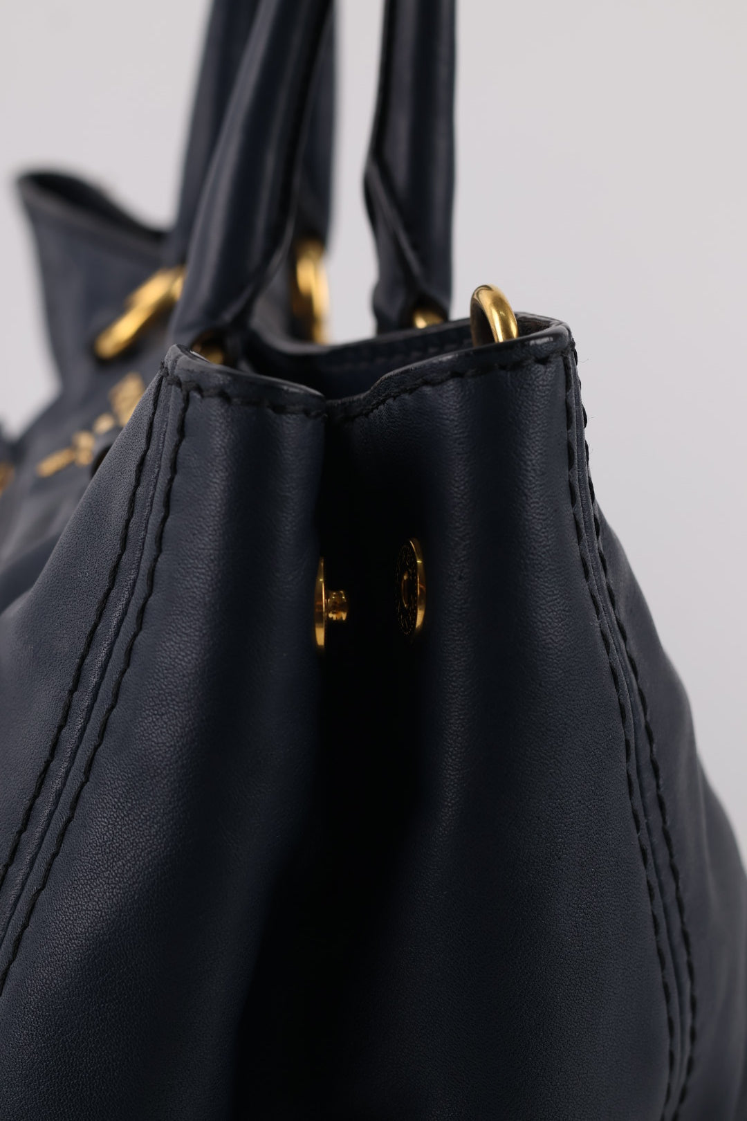 Prada Tote in Pelle