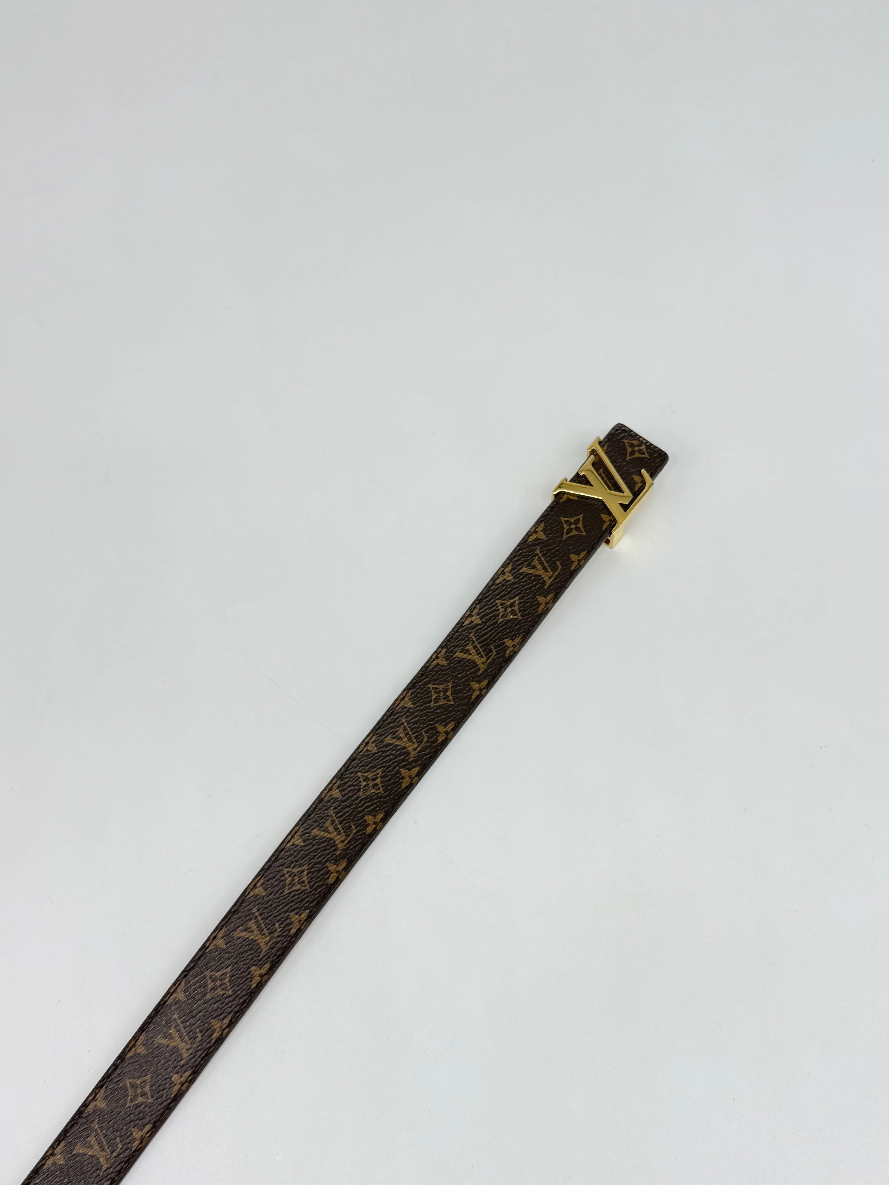 Louis Vuitton Cintura Initiales Monogram