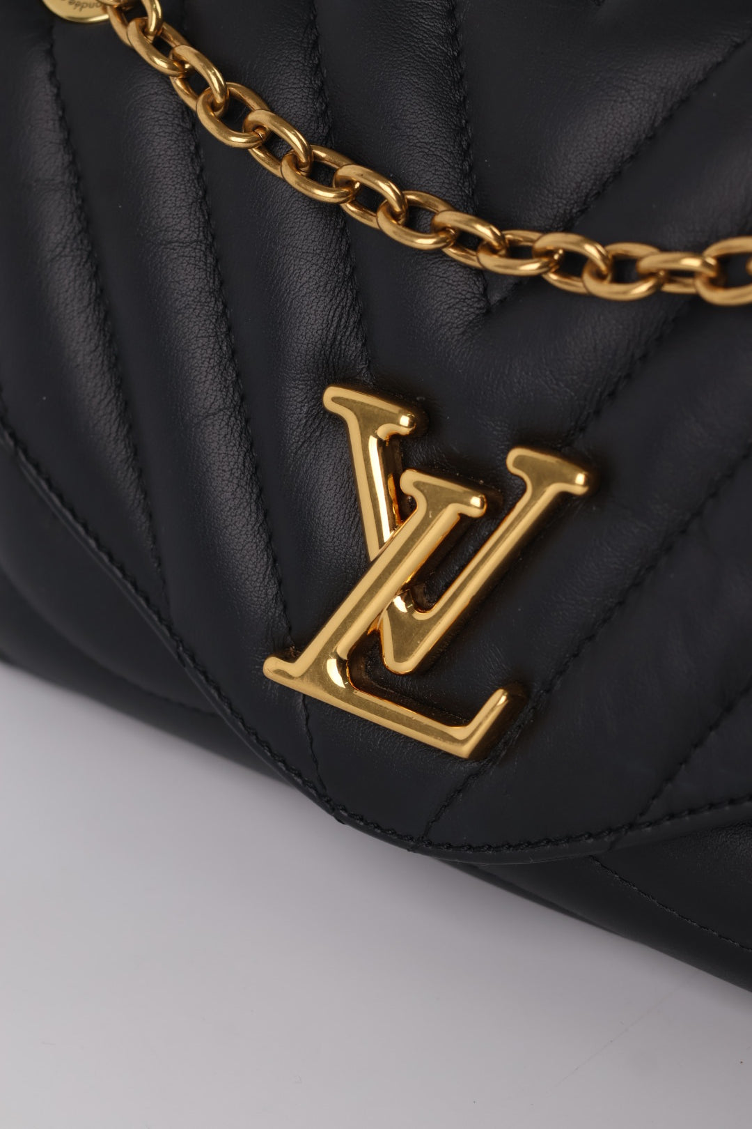 Louis Vuitton New Wave Media