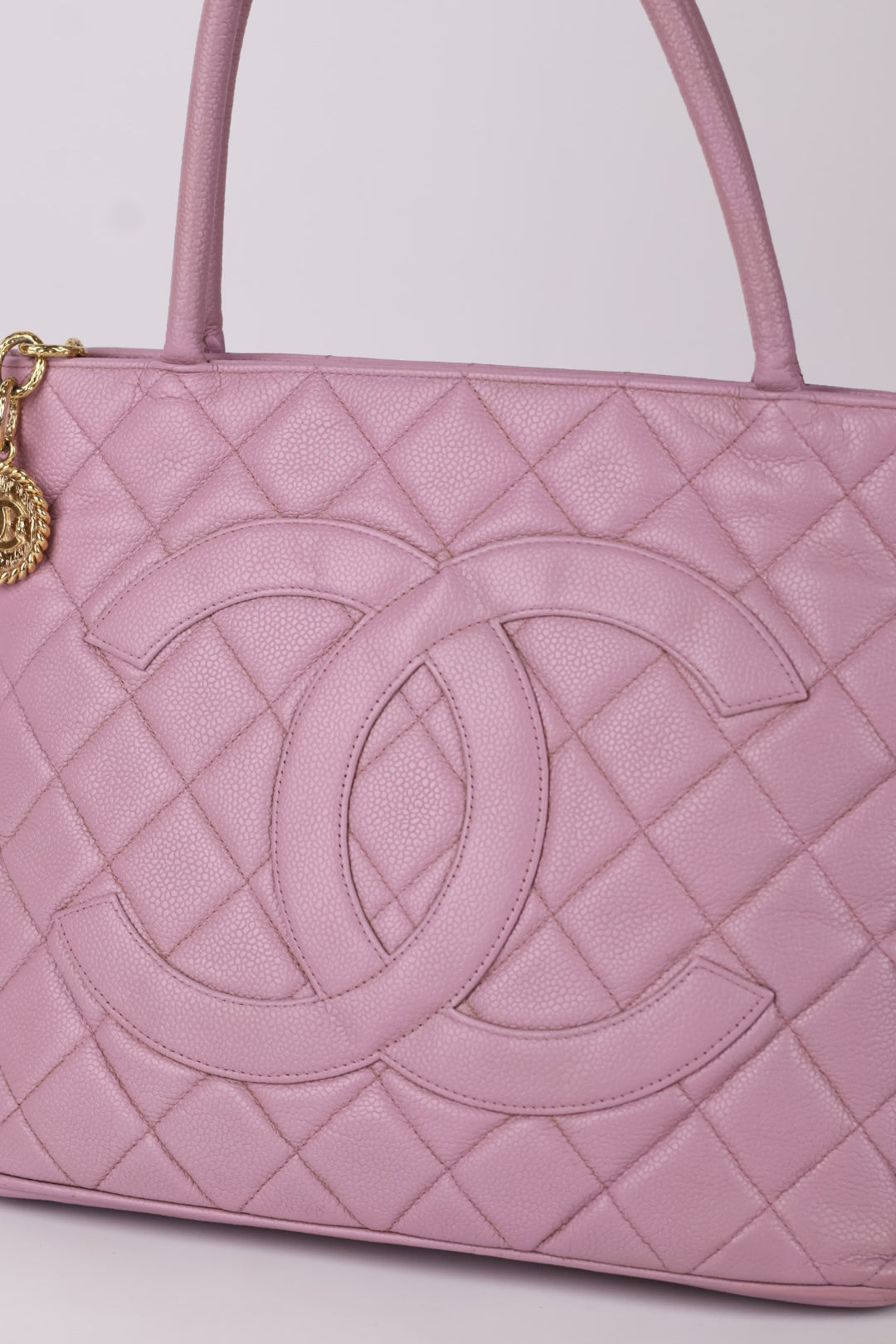 Chanel Medallon Tote Caviar